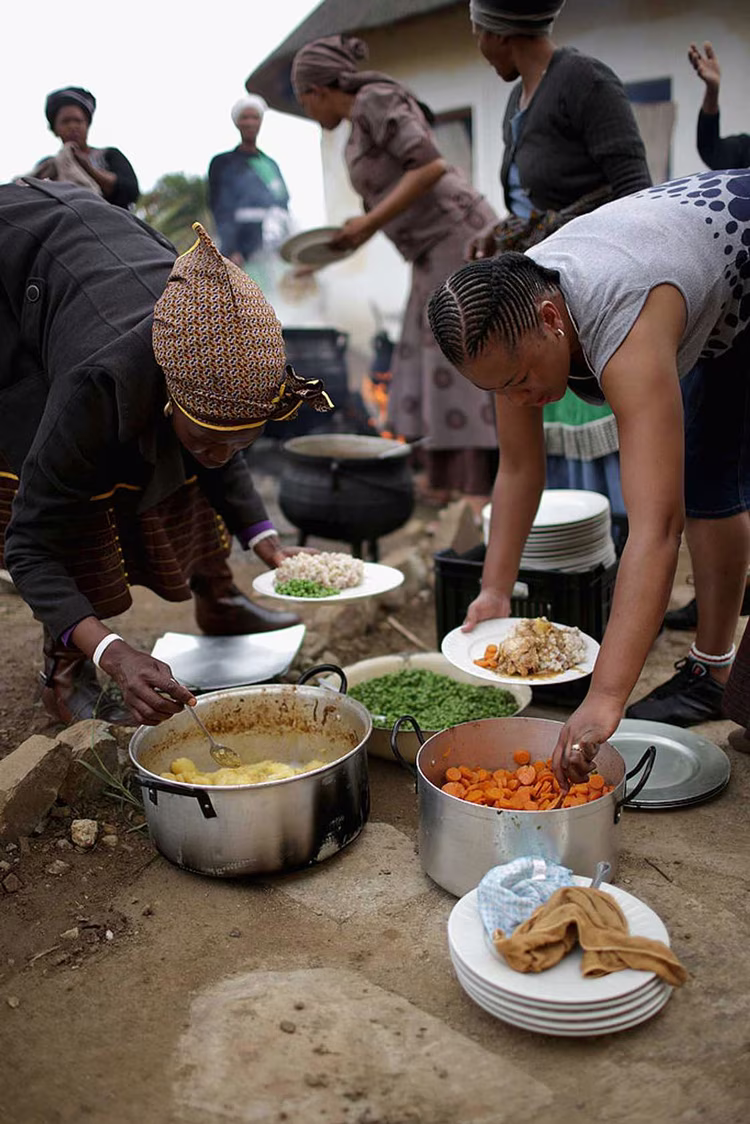 After grieving, the cooks have prepared a simple relish that comes with Nshima, which you eat with other members of your family or friends.