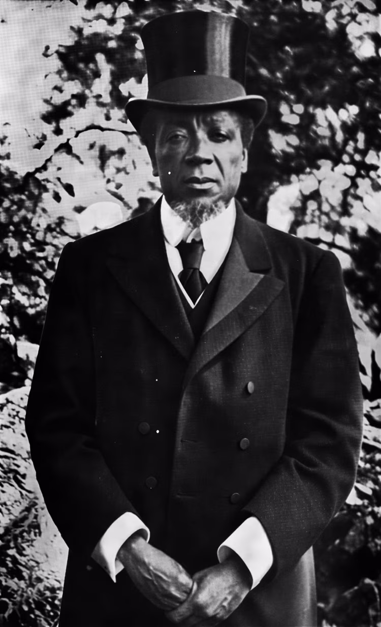 The land of Bulozi before his time faced one crisis after another, from a succession crisis that followed the death of Mulambwa, the 10th ruler of Bulozi in the early 19th century. (Image courtesy of G.H. Tod).