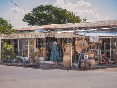 The Manjarts Community Art Project Is in the Maker's Hands