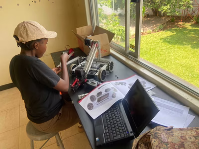 Lydia Mabuya – Am I A Robot?