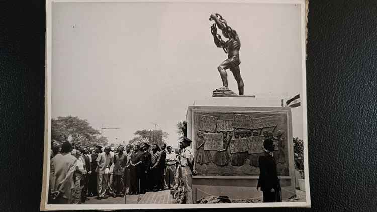 The Freedom Statue, (image courtesy of National Archives of Zambia).