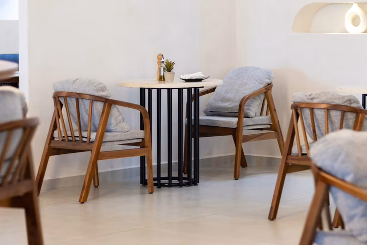 Cozy lives up to its name - warm, inviting and full of character. (Image courtesy of Cozy Restaurant and Launge).