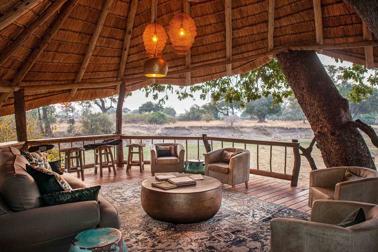 Mwamba Bush Camp