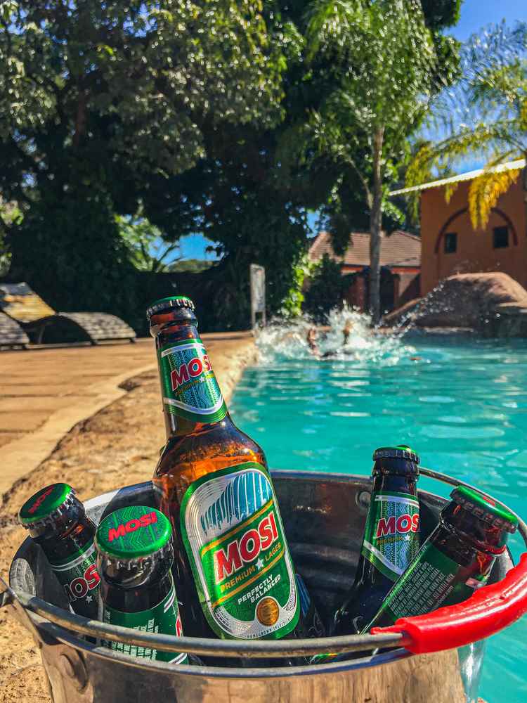 Mosi Lager (Location - Jollyboys Backpackers Lodge)