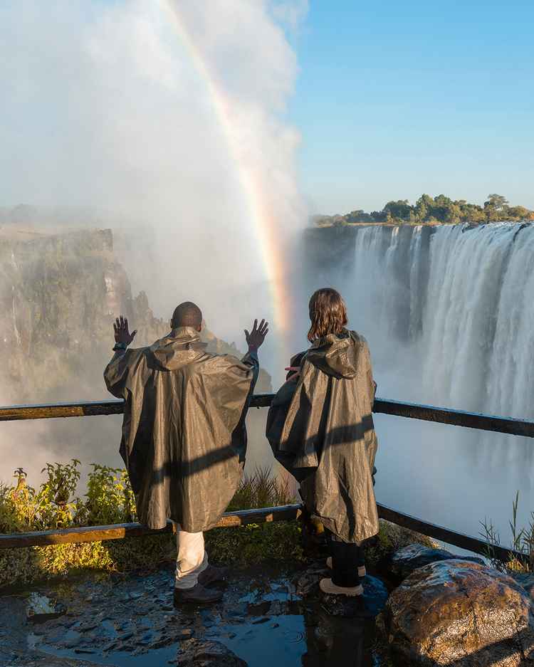 Livingstone Island Experience. (Image by Andrew Macdonald, courtesy of Green Safaris).