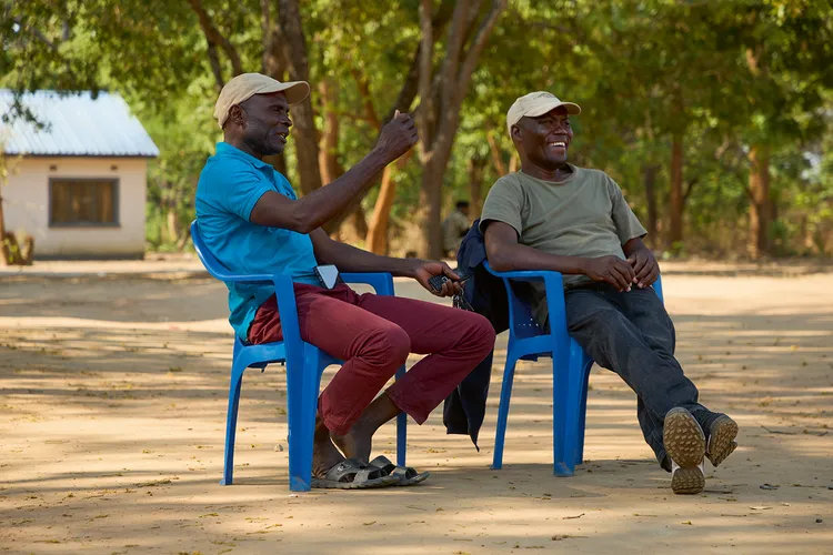 Wilson Kapumuna (left) and John Phiri (right). (Image by Nkwazi/Justine Kunda).