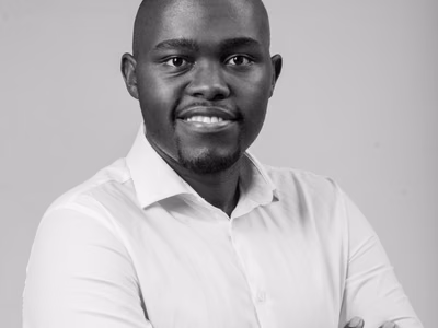 Royd Kapesa