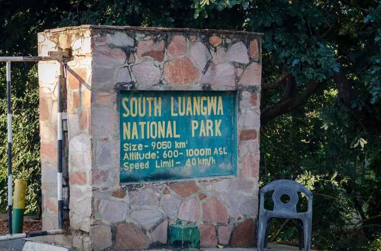 South Luangwa National entrance (Diana Jarvis)