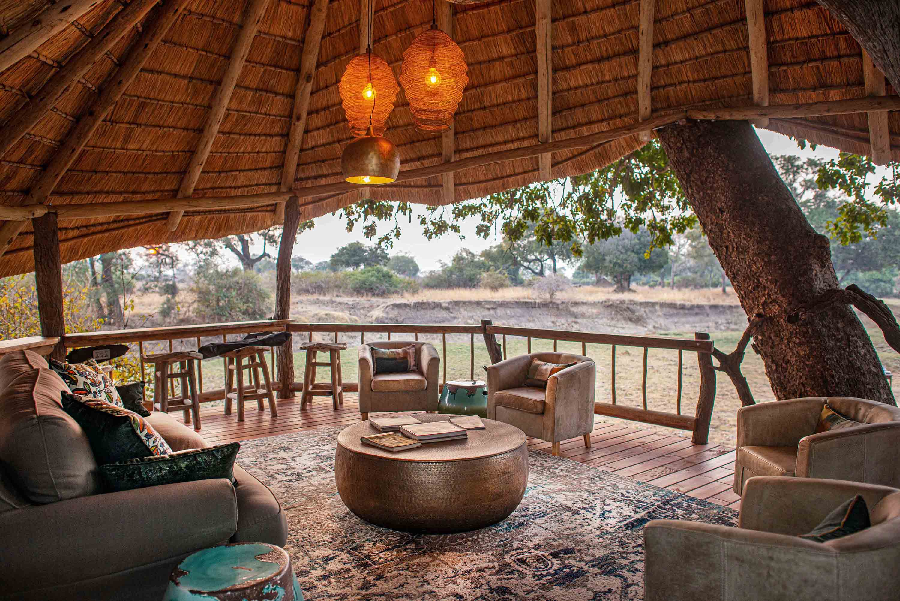 <p data-block-key="xa0dk">Mwamba Bush Camp</p>