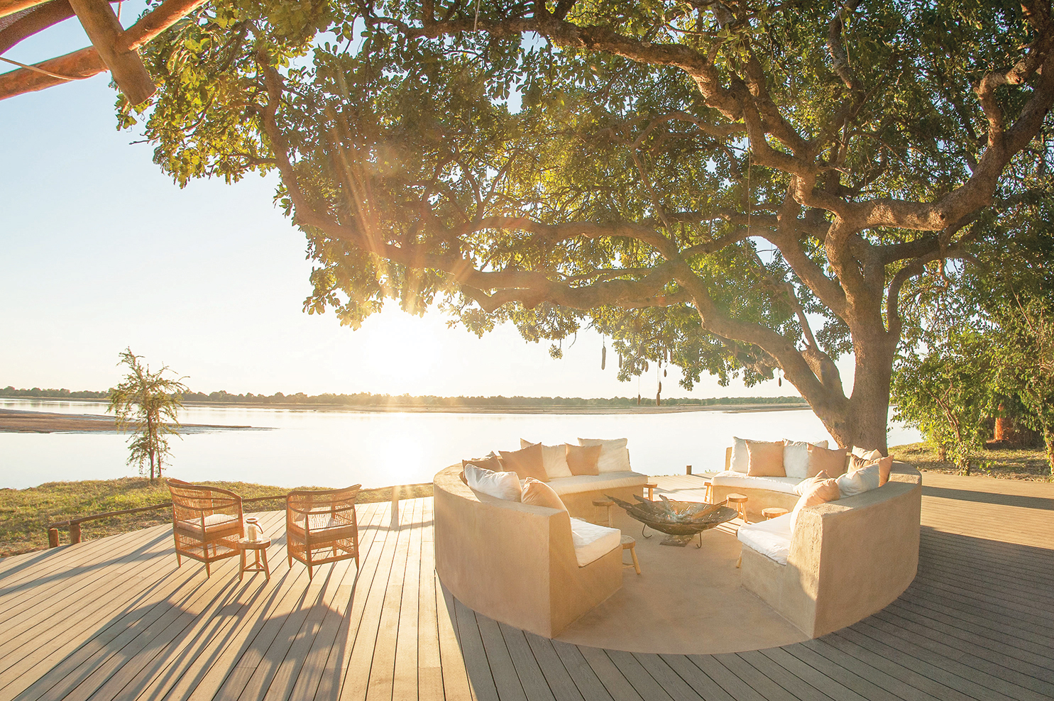Three Rivers Camp<br><span class='subtitle-style'> Unspoiled South Luangwa</span>